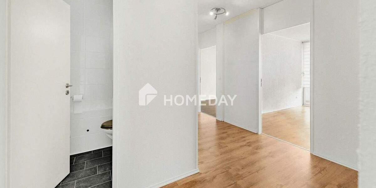 Großzügige 4-Zimmer-Wohnung mit 100 m² Wohnfläche, Loggia und EBK 4 zimmer