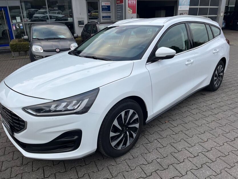 Ford Focus 88.817 km 17.496 € Wipperfürth 51688