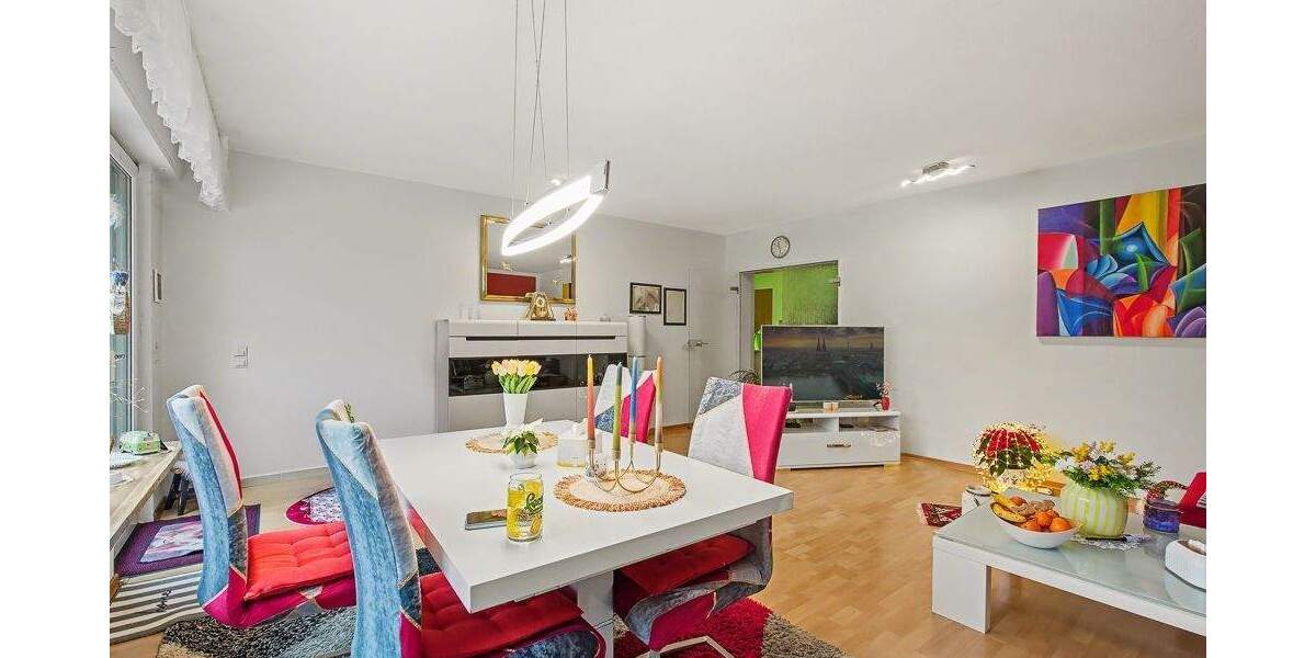 Solides 3-Familienhaus in ruhiger Lage von Pulheim - im südlichen Bereich von Stommeln 8 zimmer