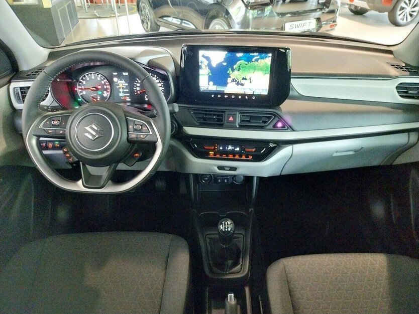 Suzuki Swift Comfort 3.000 km 18.880 € HAAN 42781