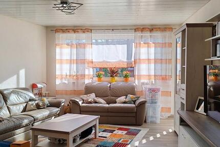 Moderne 3-Zimmer-Wohnung mit Balkon und Garage - provisionsfrei 3 zimmer