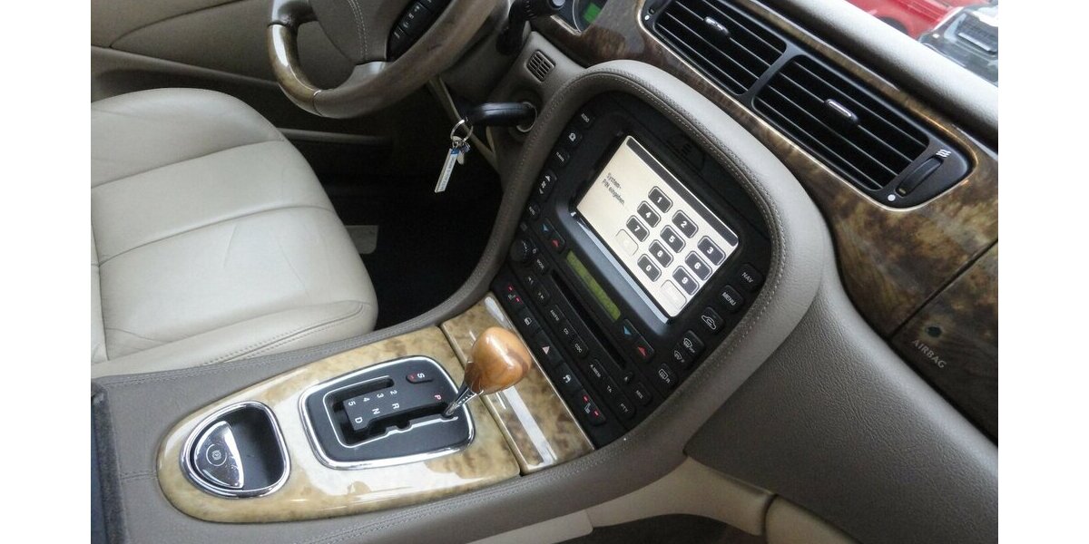 Jaguar S-Type 3.0 V6 Executive Autom Leder Navi Xenon 114.000 km 9.999 € Neuss 41462