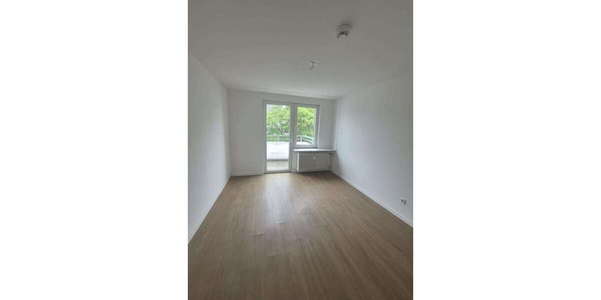 Etagenwohnung Düsseldorf Unterbilk - 2 Zimmer, 60 m&sup2;, 784&euro; | Angebot:26907461