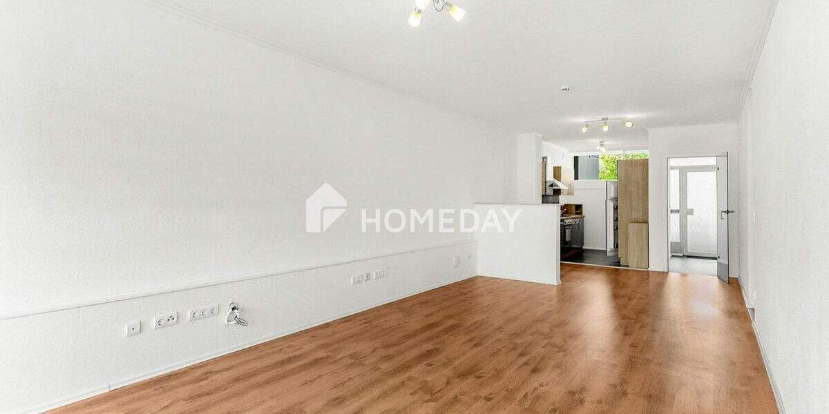 Großzügige 4-Zimmer-Wohnung mit 100 m² Wohnfläche, Loggia und EBK 4 zimmer