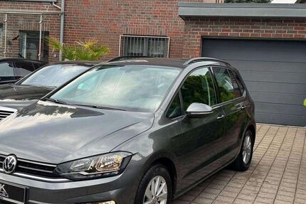 VW Golf Sportsvan 106.000 km 13.500 &euro; Solingen 42651
