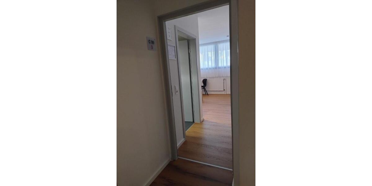 Mikro-Hotel in Köln voll genehmigter Beherbergungsbetrieb mit 8 Betten 4 Zimmern, studentisches Wohnen denkbar - Gewerbeobjekt Köln Mülheim | Angebot:22794810