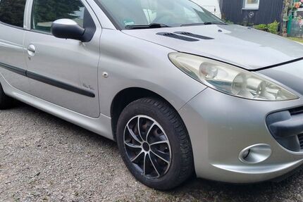 Peugeot 206 191.786 km 1.950 &euro; Burscheid 51399
