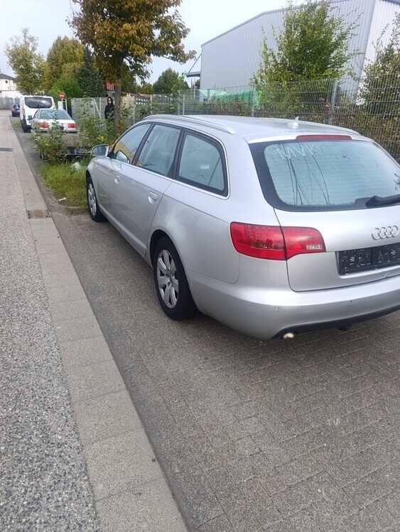 Audi A6 Avant 313.000 km 1.200 € Köln 50667