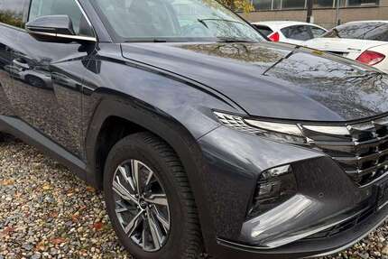 Hyundai TUCSON 13.999 km 27.250 &euro; Troisdorf Sieglar 53844