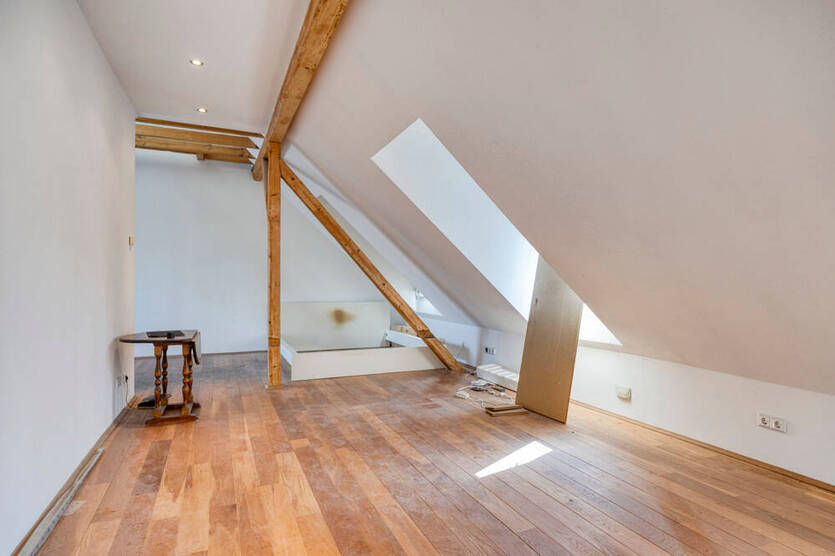 Spannendes Objekt für Investoren und Architekten zimmer