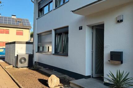 Haus Erkrath - 10 Zimmer, 192 m&sup2;, 650.000&euro; | Angebot:27426555