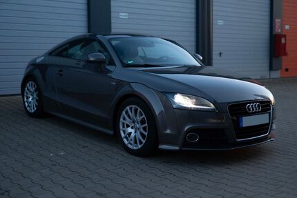 Audi TT 112.359 km 13.700 € Solingen 42699