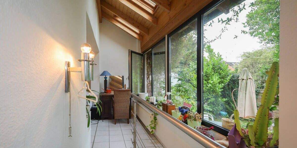 Mehrgenerationen-Wohnen mit 30 m² Zusatzfläche im Dachgeschoss 6 zimmer