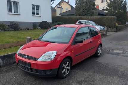 Ford Fiesta 245.000 km 1.800 &euro; Rösrath 51503