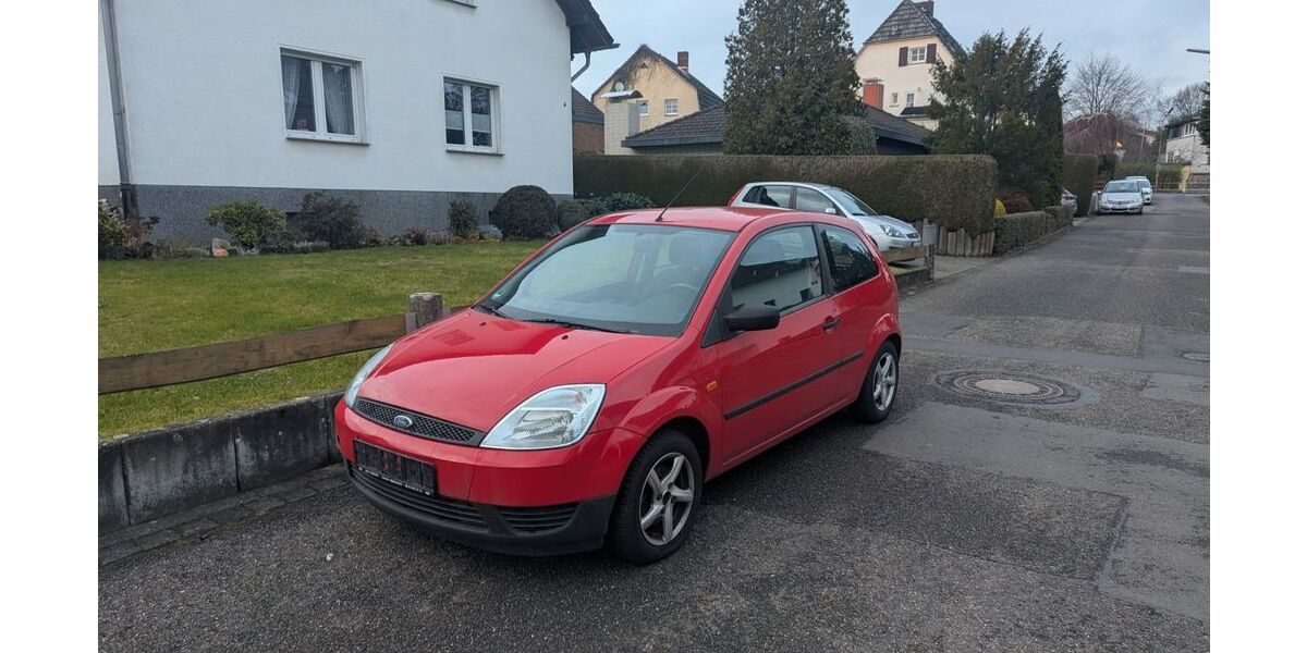 Ford Fiesta 245.000 km 1.800 &euro; Rösrath 51503