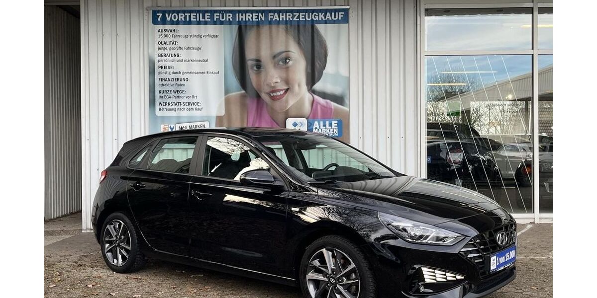 Hyundai i30 49.999 km 18.934 &euro; Wermelskirchen 42929