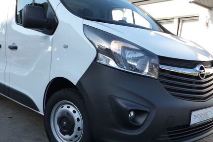 Opel Vivaro 70.000 km 14.700 &euro; Solingen 42699