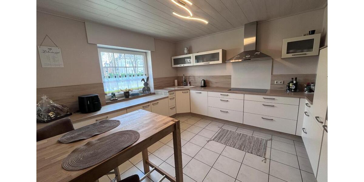 Einfamilienhaus Bergheim - 4 Zimmer, 167 m&sup2;, 2.080&euro; | Angebot:25899926