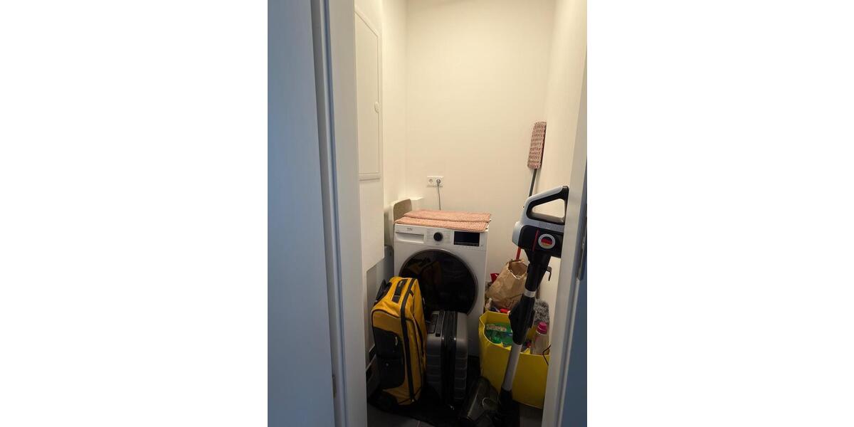 Etagenwohnung Bergheim - 3 Zimmer, 70 m&sup2;, 1.040&euro; | Angebot:25606613