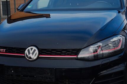 VW Golf 169.854 km 16.750 &euro; Troisdorf 53840