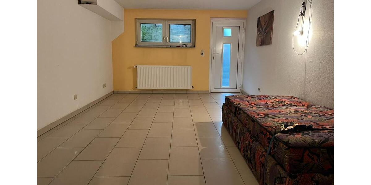 Einfamilienhaus in Köln-Rodenkirchen (Reihenhaus) mit gr. Garten 6 zimmer