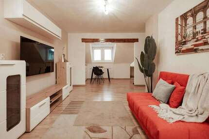 Zimmer Neuss Innenstadt - 2 Zimmer, 1.450&euro; | Angebot:25529025