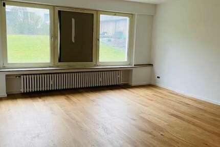 Wohnung zum Mieten in Neuss 600 € 50 m² 1 zimmer