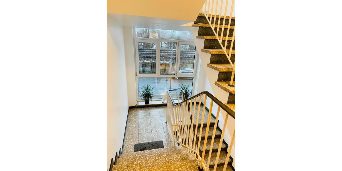 Dachgeschoßwohnung Düsseldorf Niederkassel - 3 Zimmer, 61 m&sup2;, 196.500&euro; | Angebot:25127315