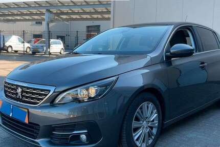 Peugeot 308 44.761 km 13.390 &euro; Düsseldorf 40589
