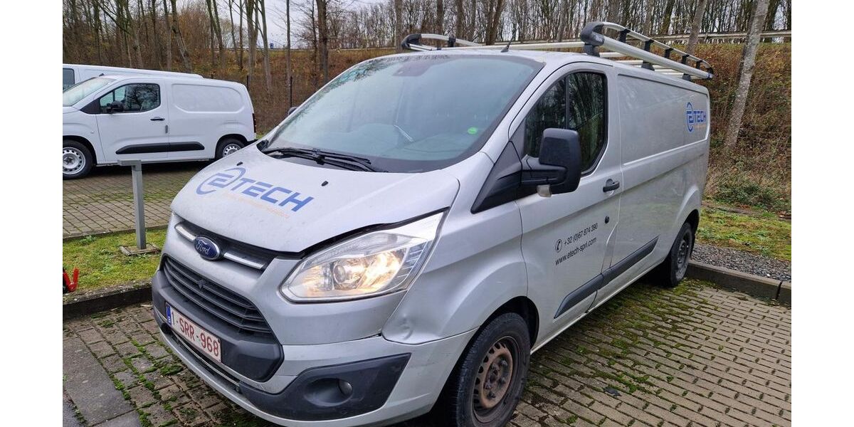 Ford Transit Custom 311.000 km 4.500 &euro; Neuss 41462