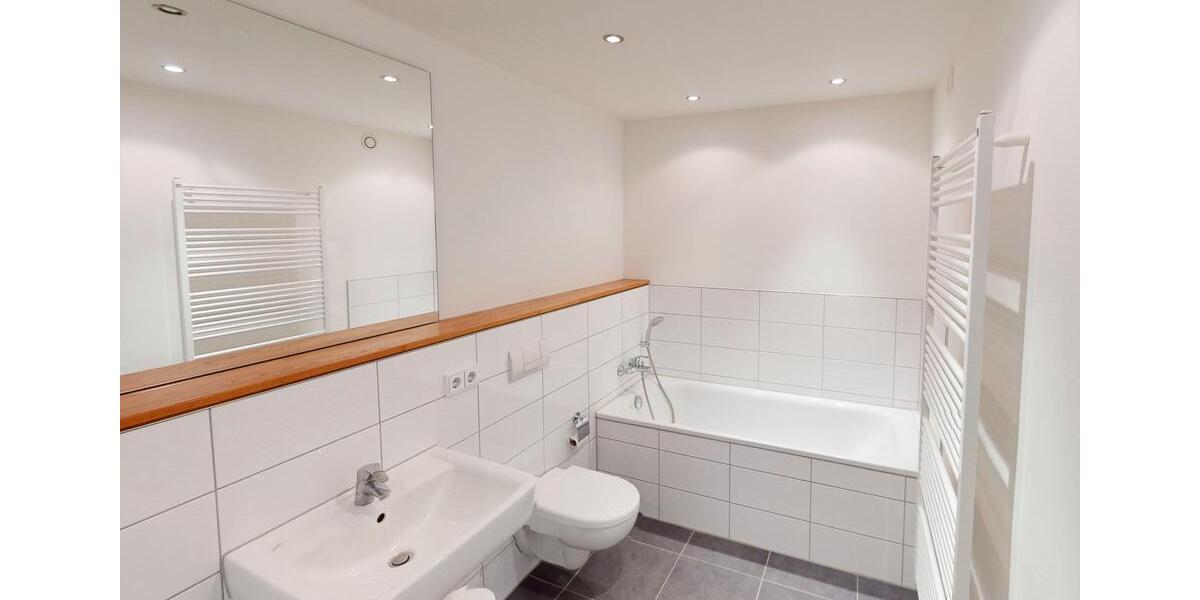 Etagenwohnung Düsseldorf Stadtbezirk 7 - 4 Zimmer, 117 m&sup2;, 2.195&euro; | Angebot:25614419