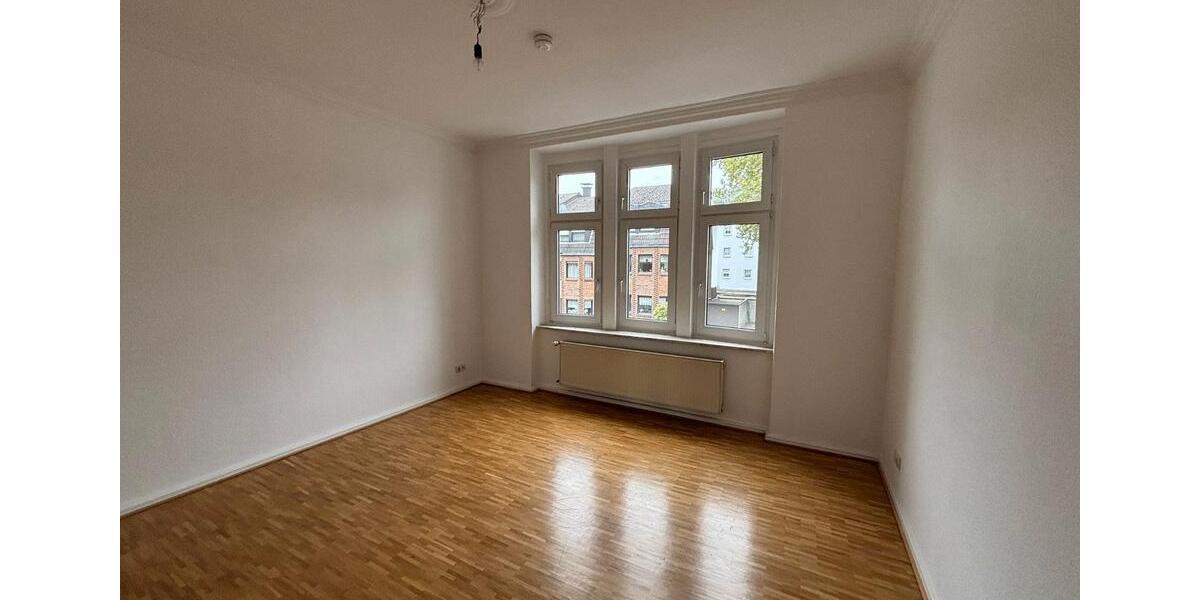 Mehrfamilienhaus, Wohnhaus Düsseldorf Stadtbezirk 9 - 6 Zimmer, 214 m&sup2;, 799.000&euro; | Angebot:26409482