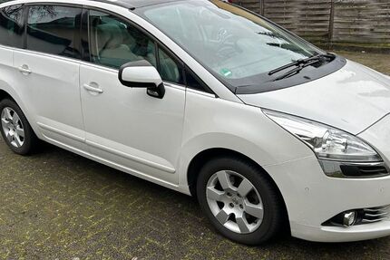 Peugeot 5008 159.000 km 3.700 &euro; Köln 51069