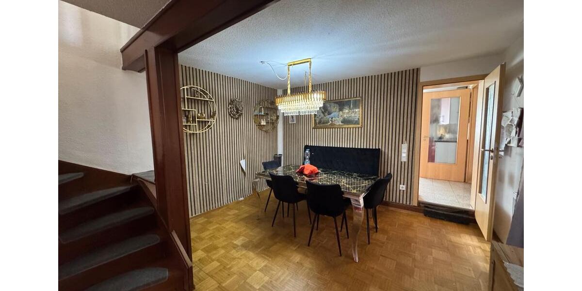 Einfamilienhaus Köln Rodenkirchen - 5 Zimmer, 120 m&sup2;, 2.490&euro; | Angebot:27615092