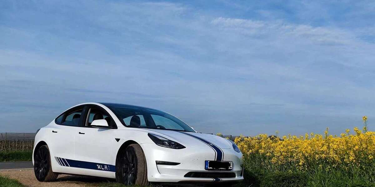 Tesla Model 3 68.964 km 32.299 € Bergheim 50129