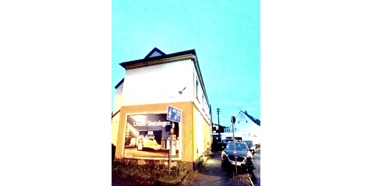 Wohn- und Geschäftshaus in Köln-Hochkirchen - gleichermaßen interessant für Eigennutzer und Kapitalanleger 12 zimmer