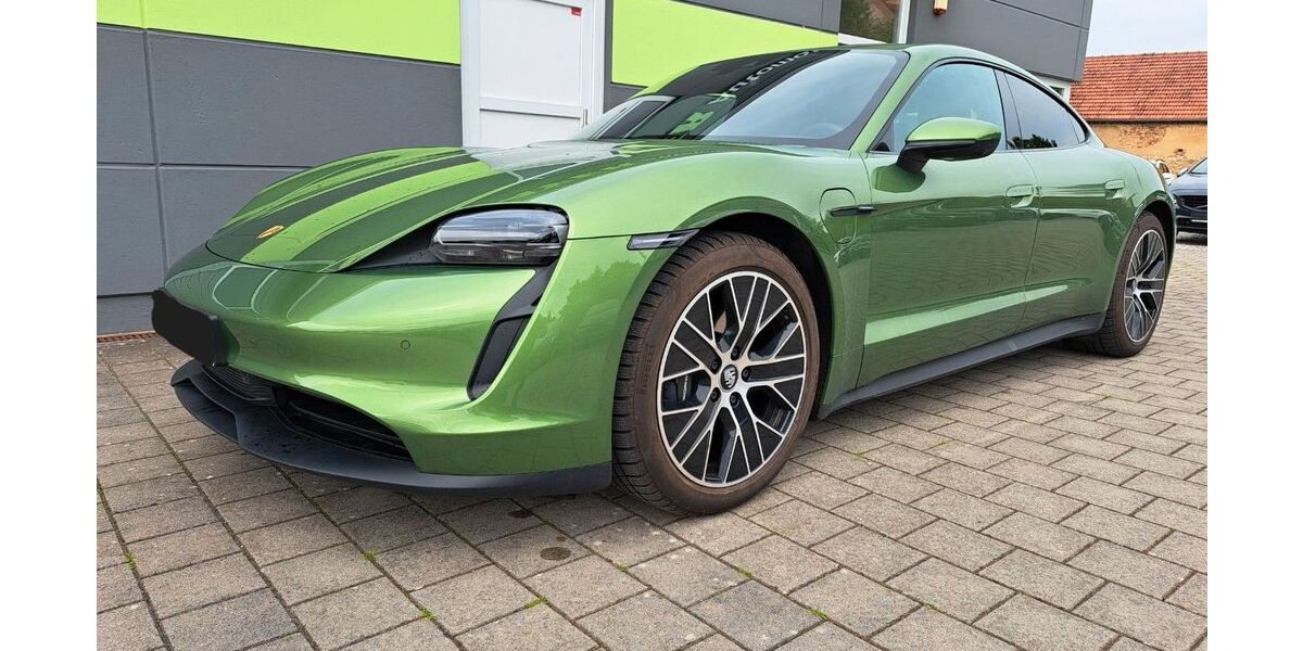 Porsche Taycan 19.900 km 73.000 &euro; Wermelskirchen 42929