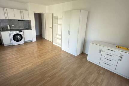 Wohnung Köln / Deutz Deutz - 1 Zimmer, 28 m&sup2;, 850&euro; | Angebot:27332062