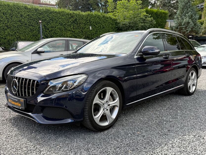 Mercedes-Benz C 250 139.000 km 20.390 € Bergisch Gladbach 51469