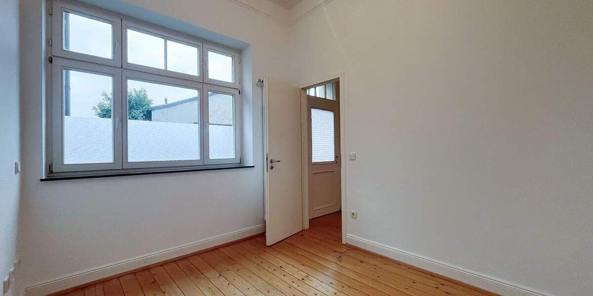 Top modernisiert! Charmantes, denkmalgeschütztes Mehrfamilienhaus mit modernem Wohnkomfort! 1 zimmer