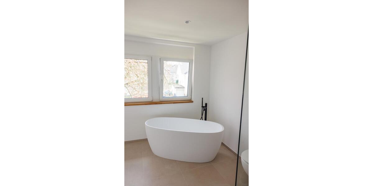 Luxuriös saniertes Einfamilienhaus mit Atelier & großem Garten zimmer