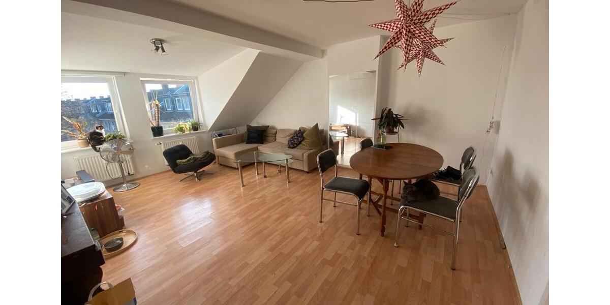 Dachgeschoßwohnung Köln Kalk - 2 Zimmer, 54 m&sup2;, 1.200&euro; | Angebot:25408497