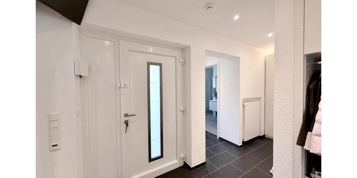 Bungalow Erkrath - 2 Zimmer, 95 m&sup2;, 1.400&euro; | Angebot:25048643