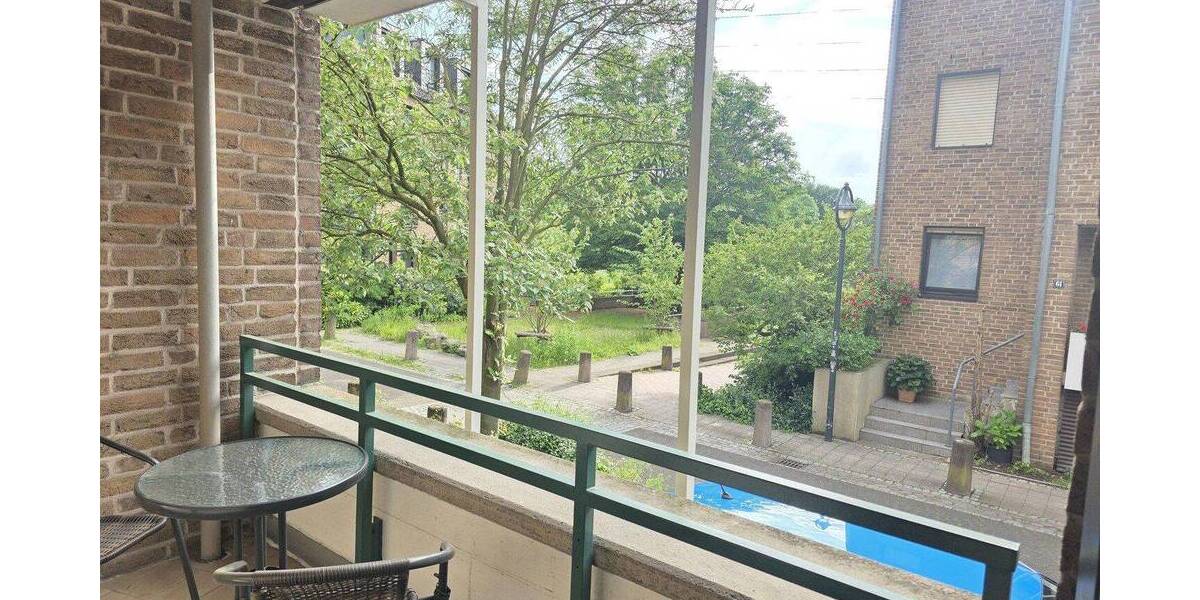 Etagenwohnung Düsseldorf Wersten - 2 Zimmer, 70 m&sup2;, 1.250&euro; | Angebot:26886504
