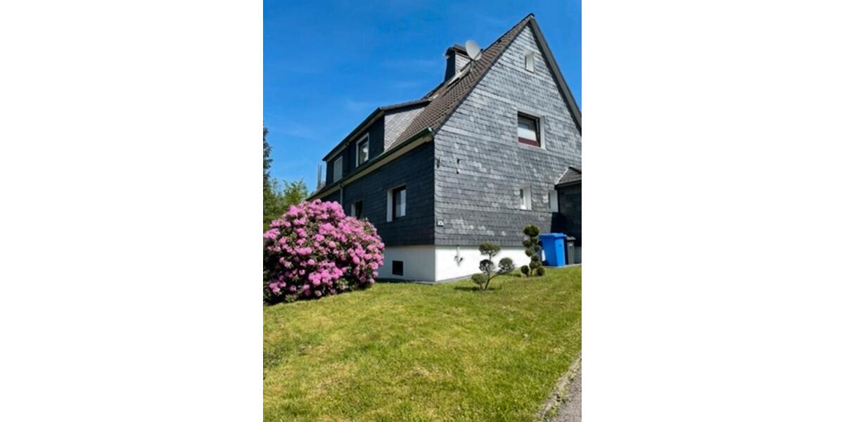 Doppelhaushälfte Wermelskirchen - 7 Zimmer, 180 m&sup2;, 439.000&euro; | Angebot:27120741