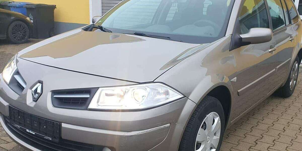 Renault Megane 112.776 km 3.100 &euro; Hückeswagen 42499
