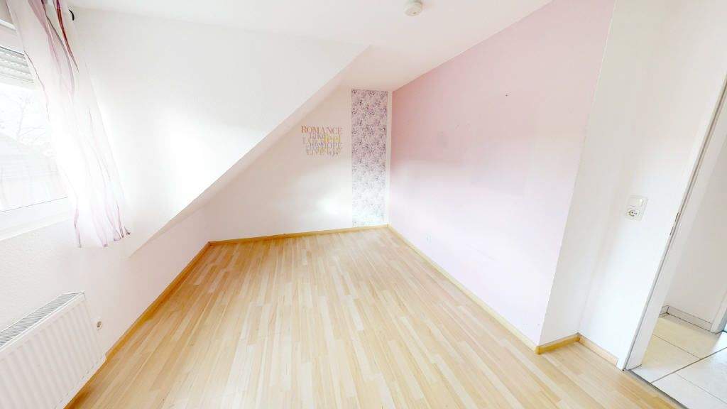 Kerpen-Sindorf! Sonnenhelles Einfamilienhaus mit Terrasse, Garten. Pool und Garage in begehrter Wohnlage! (LK 4840) 4 zimmer