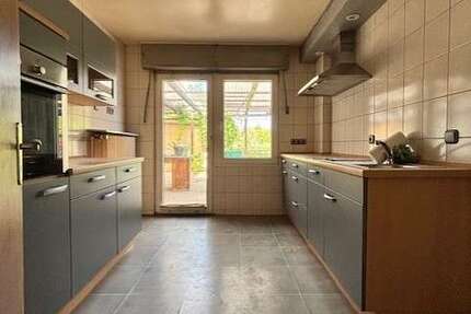 Haus zum Kaufen in Rommerskrichen Ramrath 198.000 € 121 m² 4 zimmer