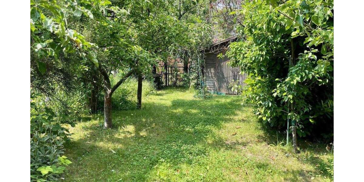 Möbliertes Reihenhaus mit Garten & Stellplatz in Köln Ossendorf zu vermieten! 4 zimmer