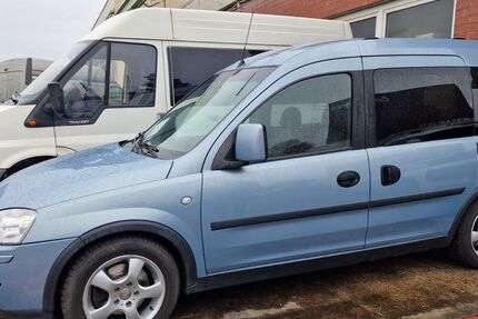 Opel Combo 262.000 km 2.000 &euro; Düsseldorf 40470